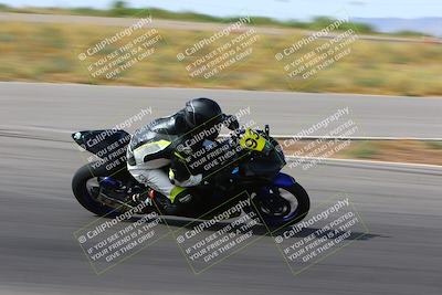 media/Apr-30-2023-CRA (Sun) [[020fcf5d43]]/Race 14-400 Expert-Amateur Superbike/